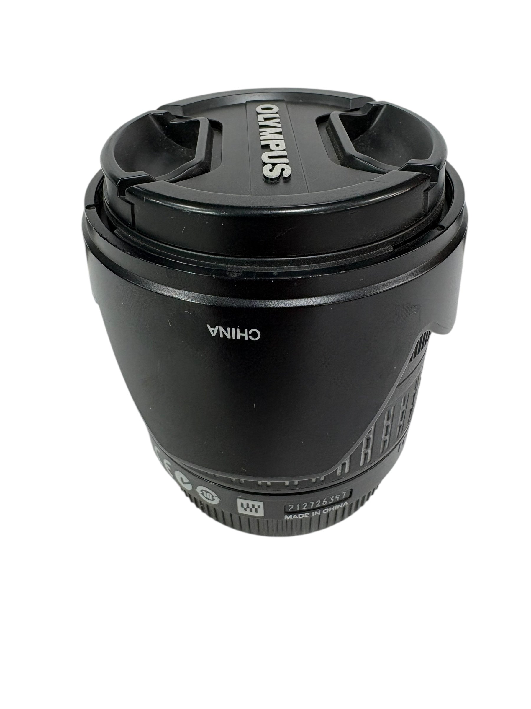 Objetivo Olympus Zuiko Digital 14-42mm f/3.5-5.6 + Parasol LH-61C